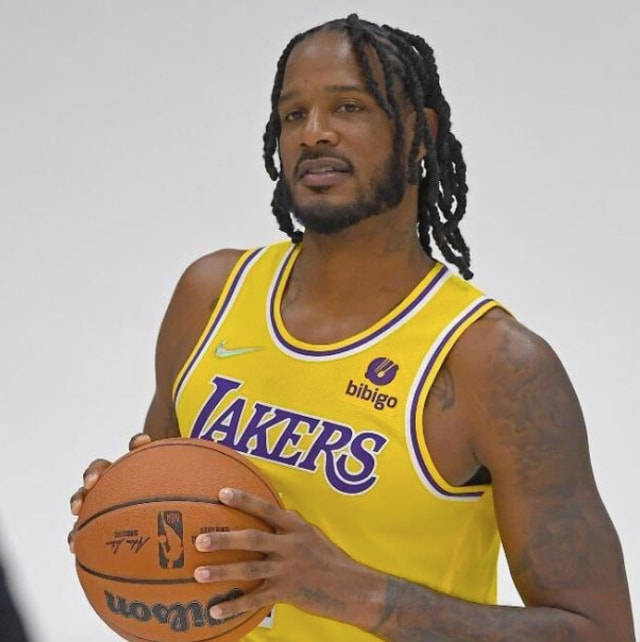 湖人|重返湖人首秀！湖人助教稱阿里扎今日復(fù)出 36歲老將傷愈回到球場