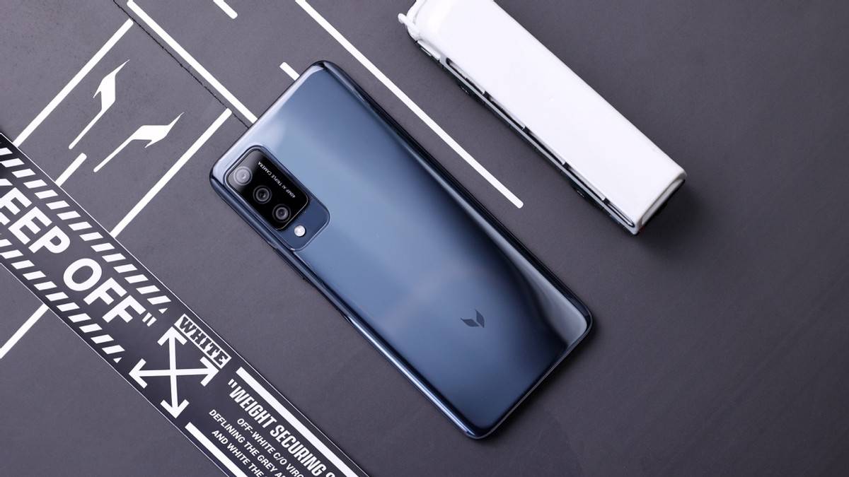 上手麦芒10曜石黑：6.6英寸无界全面屏+40w快充，给颜值打个分？