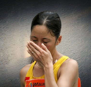 在这场竞走比赛开始之后,包括王丽萍,刘宏宇在内的很多队员都选择保留