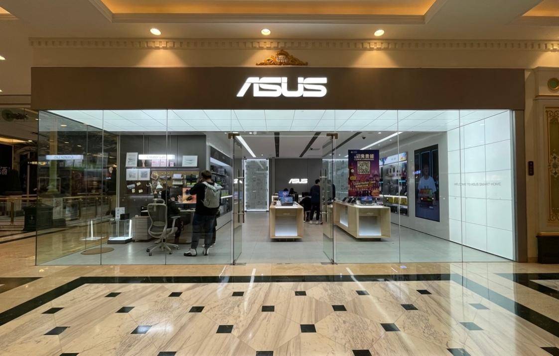 华硕专卖店开启"所有品牌笔记本免费升级win11"服务_用户_活动_门店