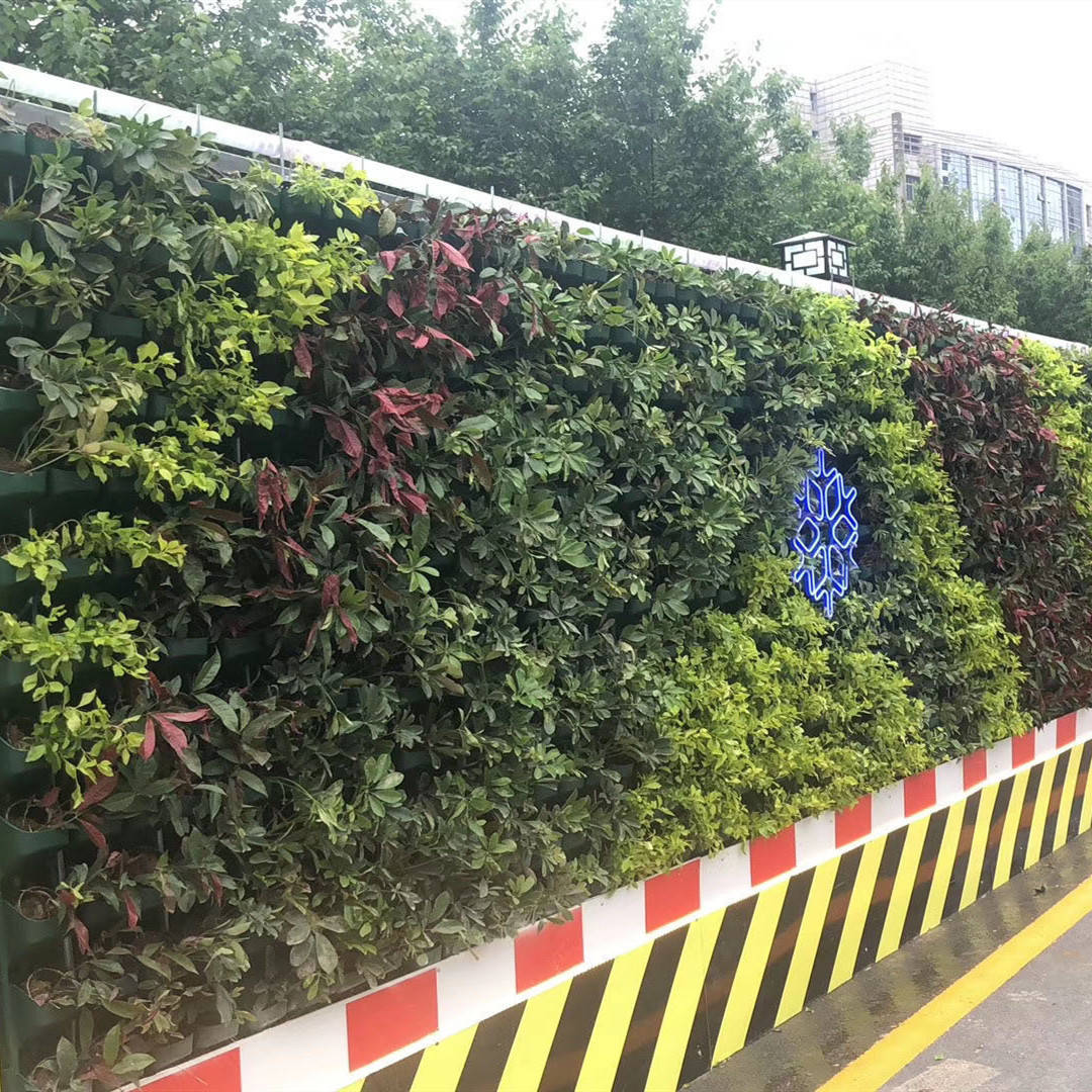 这些问题在安装工地绿植围挡都需要注意哦