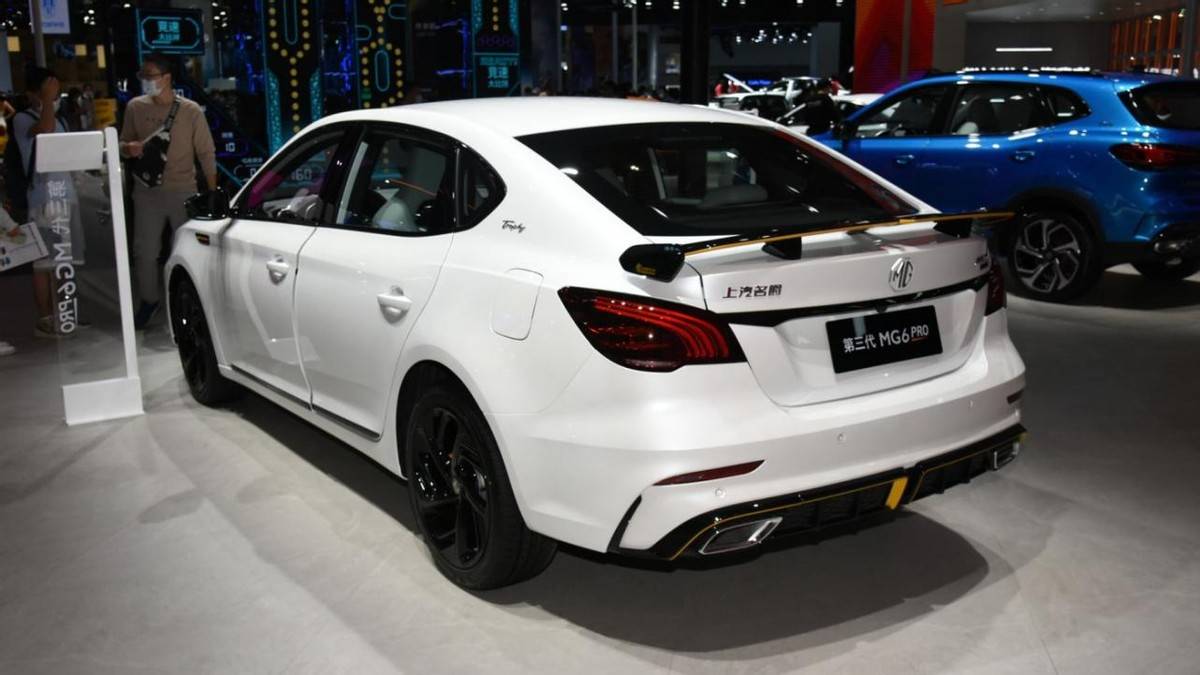 5门5座掀背车,价格不贵的名爵 6 pro值不值得购买?_搜狐汽车_搜狐网