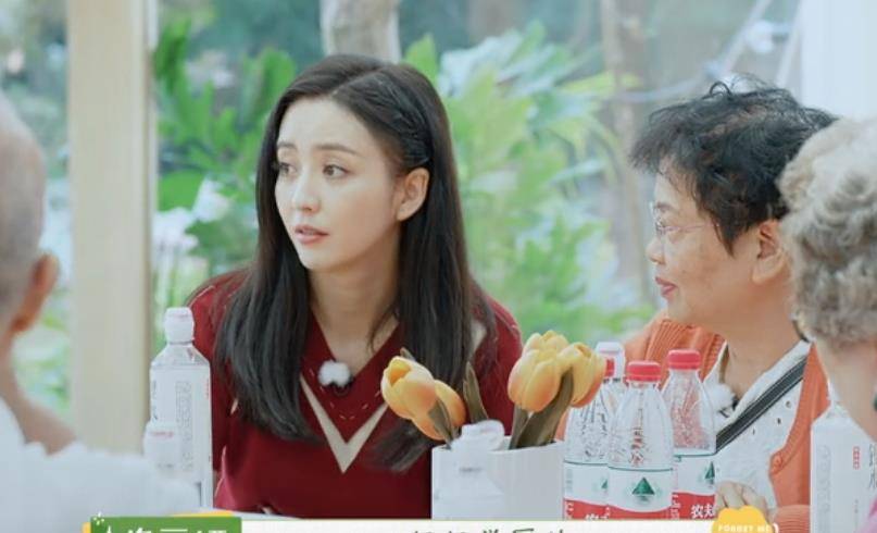 新综|《向往的生活》破24亿后，鹅厂拿出好评慢综，黄渤佟丽娅特会讲