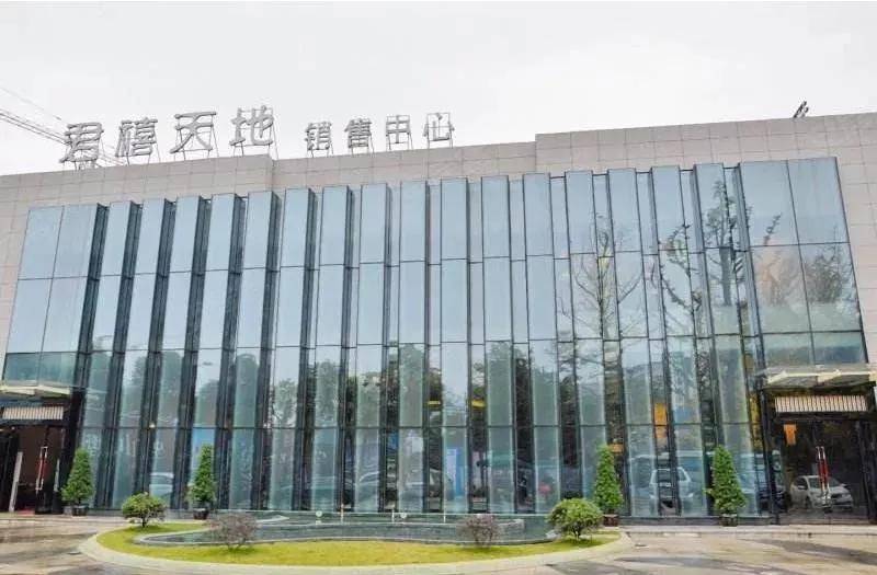 诡异涉险:世茂重庆的房子还能买吗?_江城铭_中心_海盗