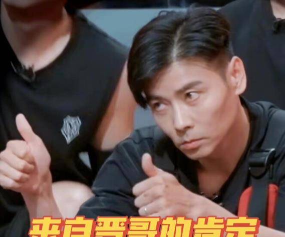 舞台|《披哥》破58亿后，又一男艺人竞演综将开录，网传毛不易张杰加盟