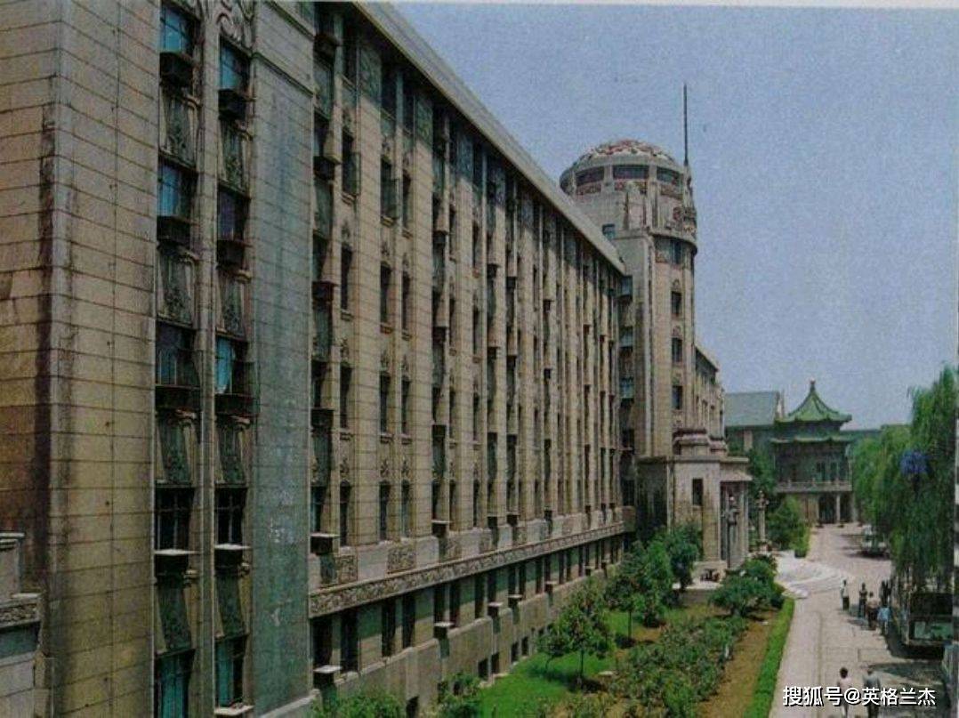 陕西“西安”老照片，1984年街头景象流出！这些老场景你认得吗？