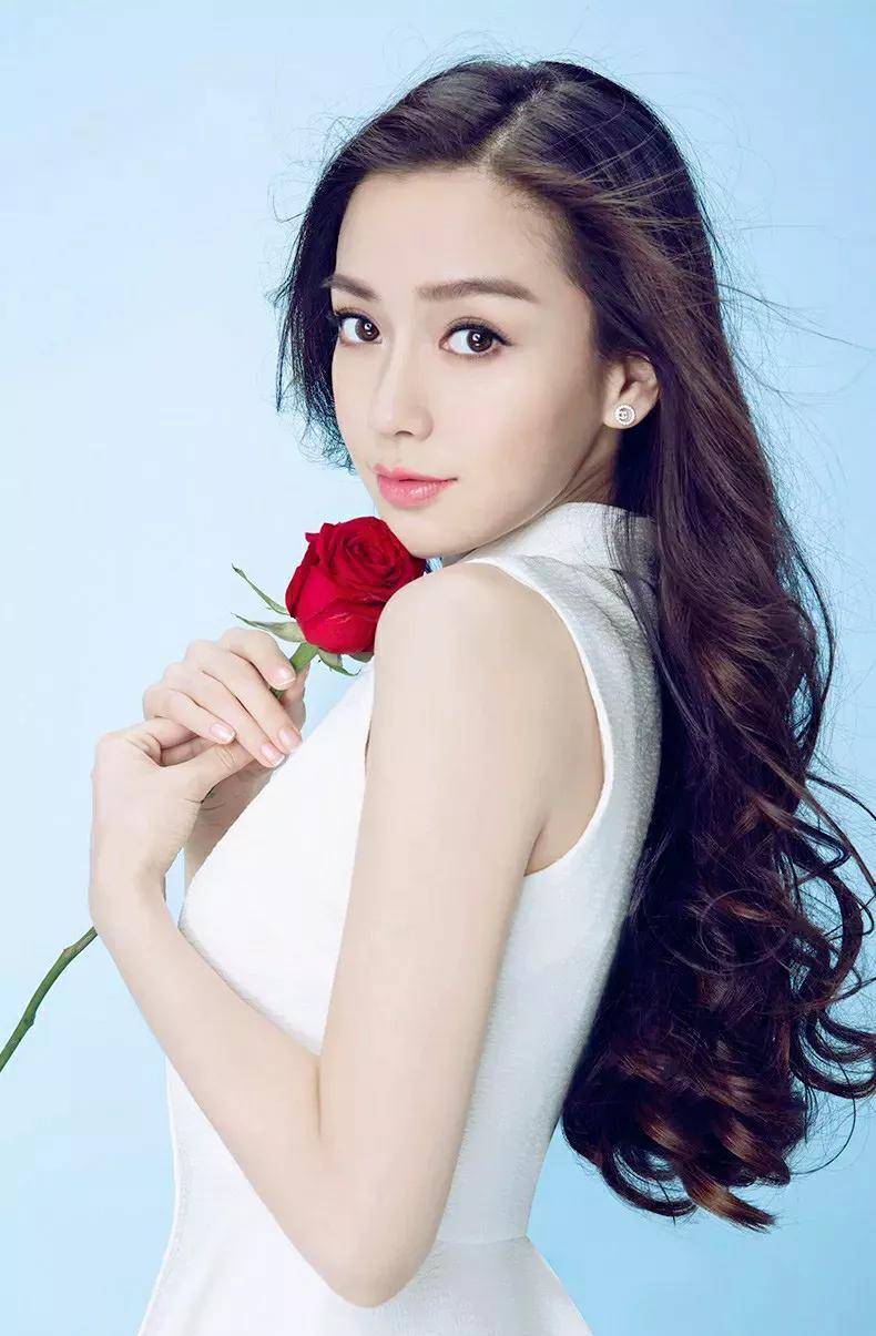 眼眸 Angelababy（杨颖）妩媚迷人