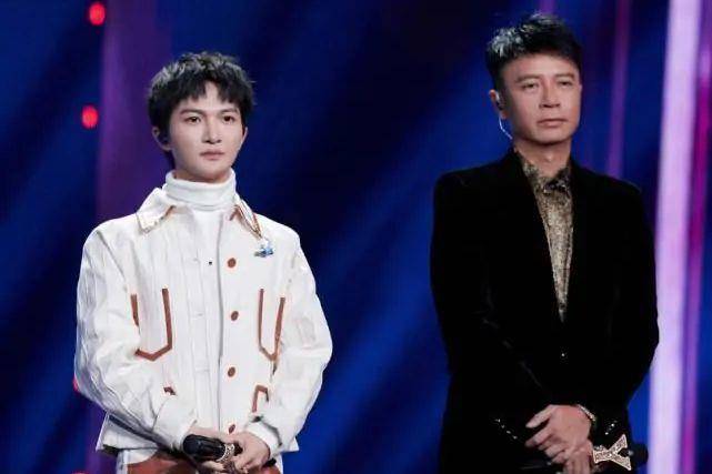 官宣|陈奕迅谢霆锋都不来《好声音》了,李克勤为什么还要来?