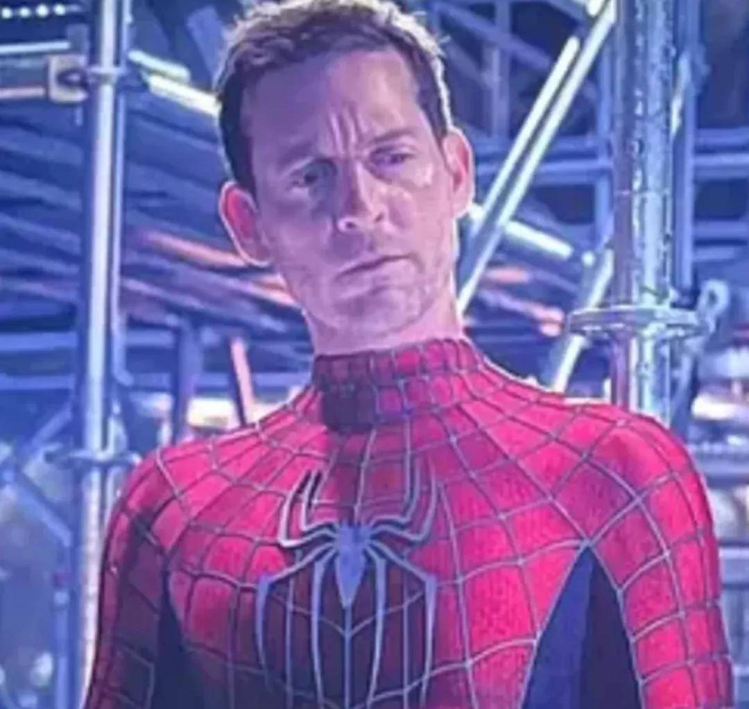 全球|《蜘蛛侠3》三蛛同框！46岁托比马奎尔复出，苍老憔悴，令人唏嘘