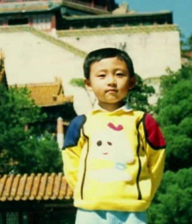 袁世凯后人袁世凯立下遗嘱：后人不能从政那么的后