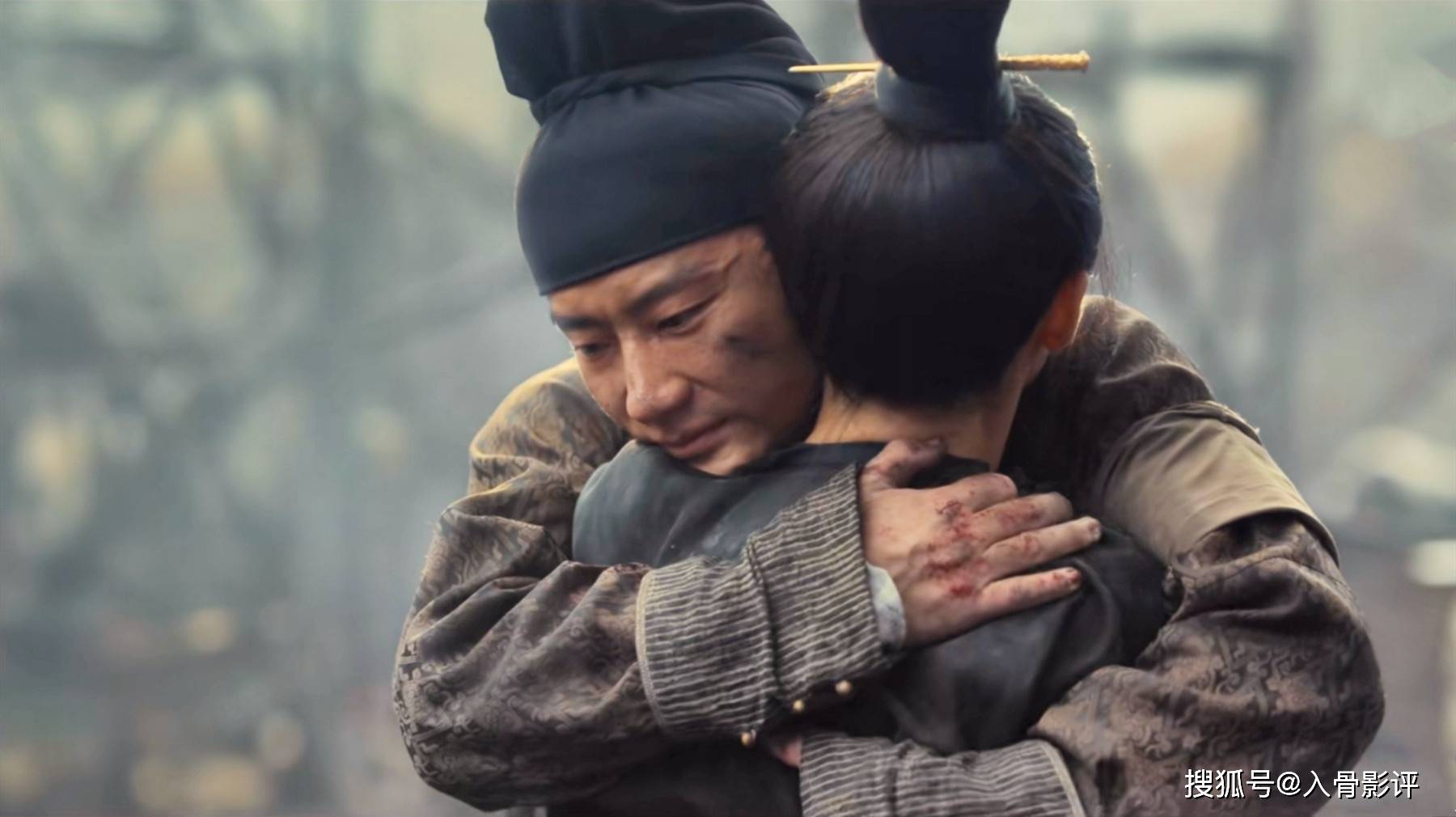 百里|《风起洛阳》:在好演员的世界里,没有一个细节是废的