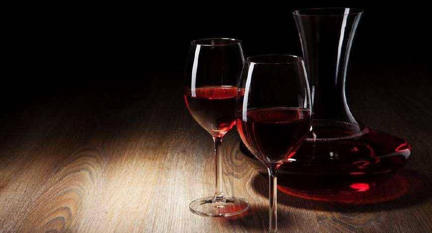 物质|喝红酒能美容减肥、降压?你或被忽悠好多年了!它没传说的那么神