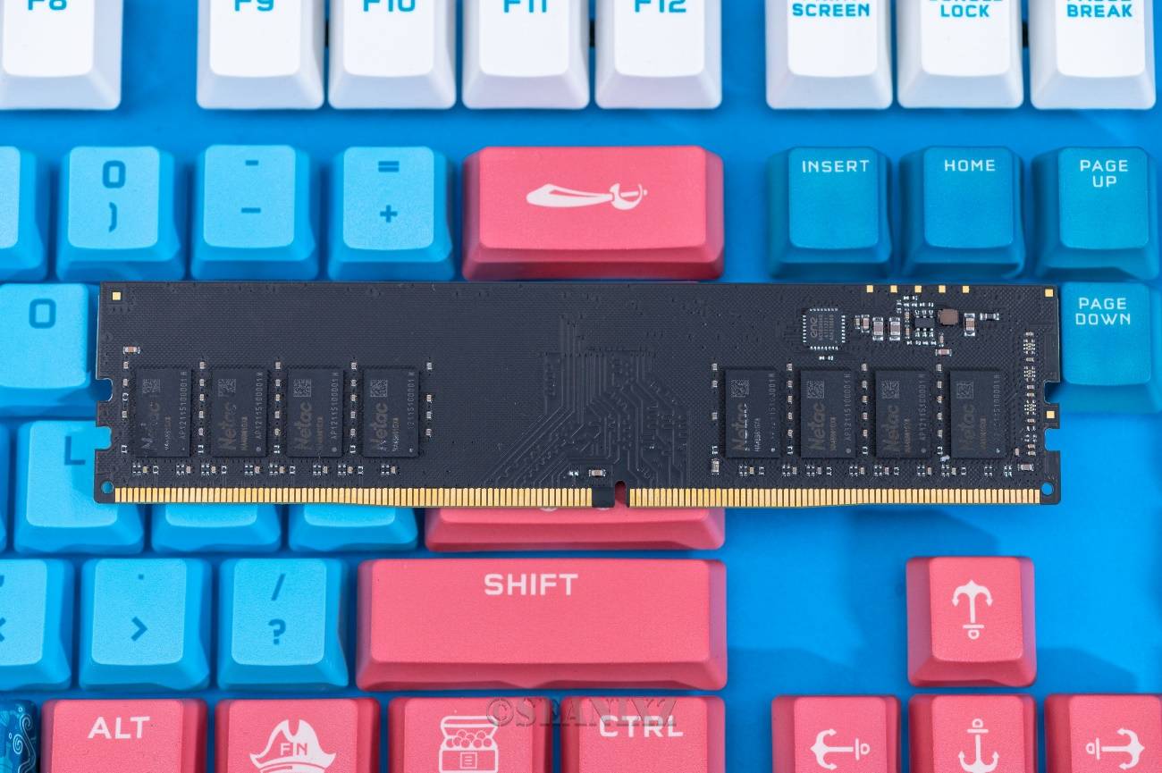 时序|特挑颗粒，终身固保，超低时序朗科绝影RGB DDR4-3200 CL14内存 评测