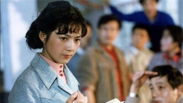 电影|1986年龚雪因“流氓案”赴美，如今丈夫成高管，女儿名校毕业