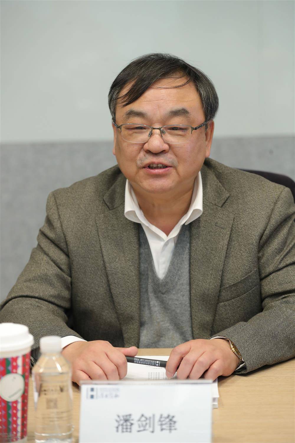 北京大学法学院潘剑锋院长一行莅临浩天信和并座谈交流