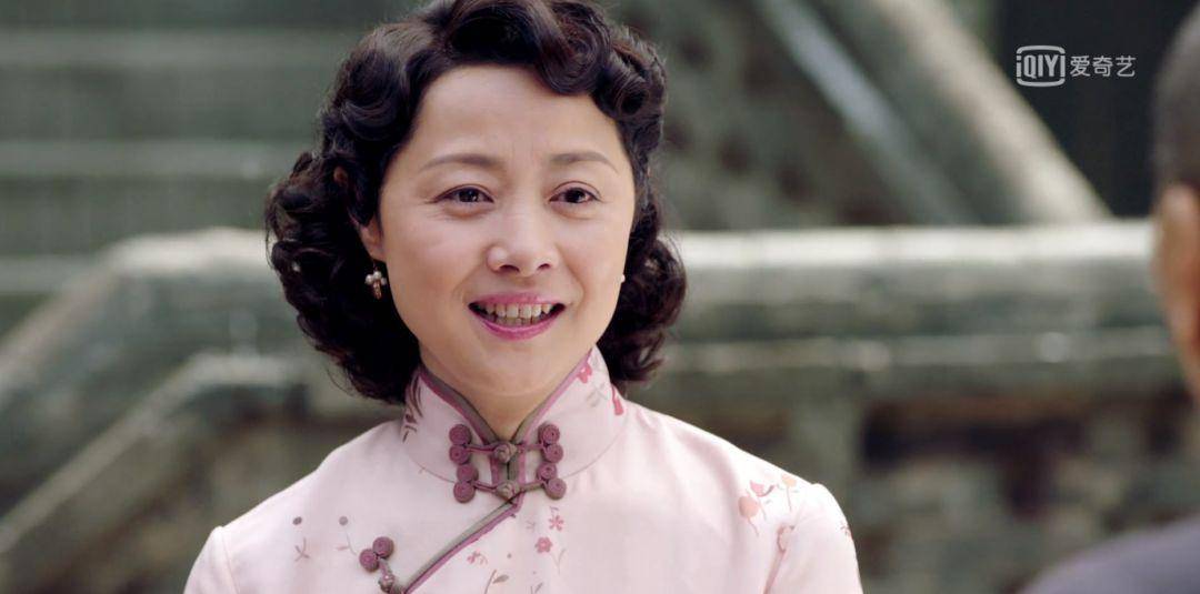 民国|《芝麻胡同》的京味幽默,犹如看了第一届民国逗哏大赛…