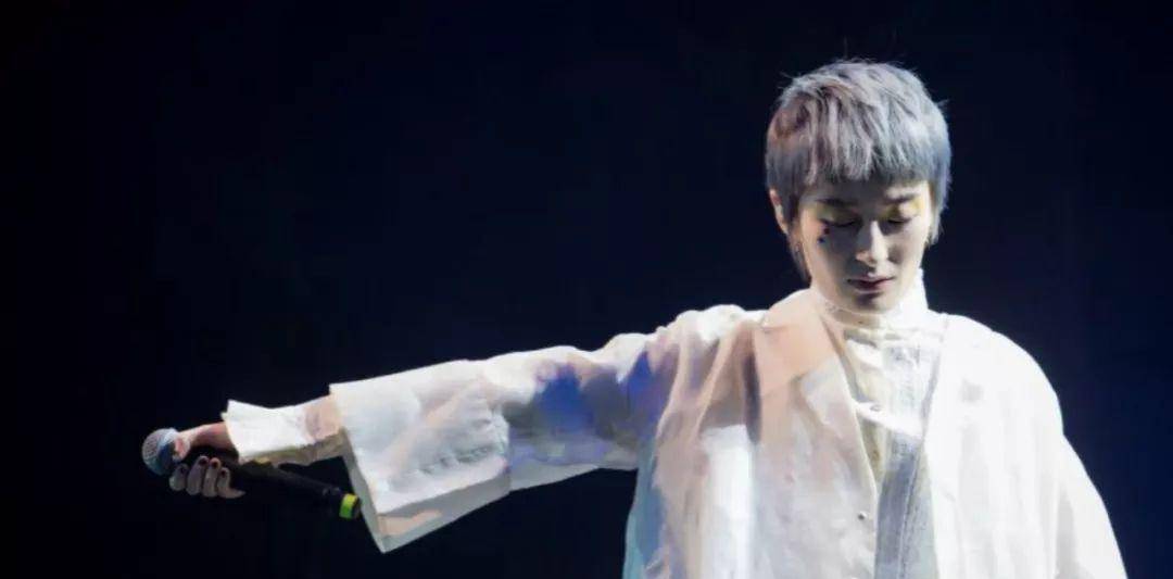 什么|可笑！我为什么要跟曾轶可道歉？