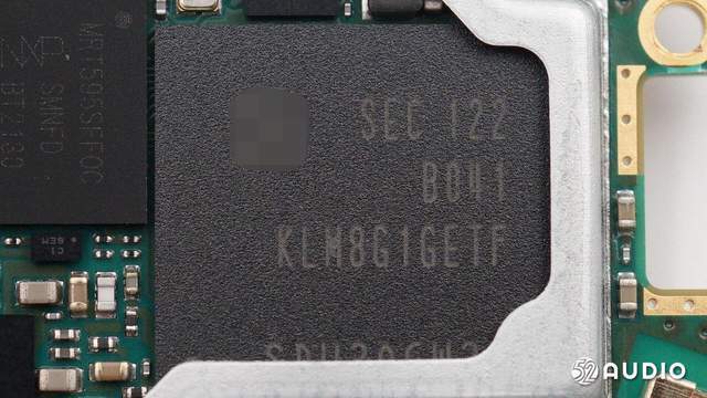 采用美信光学传感器，豪鹏科技电池，GARMIN佳明VENU2手表拆解报告