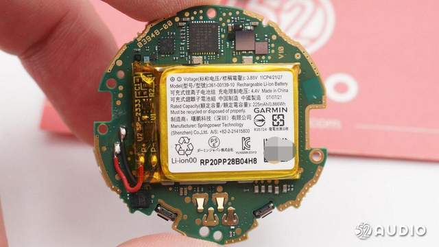 采用美信光学传感器，豪鹏科技电池，GARMIN佳明VENU2手表拆解报告