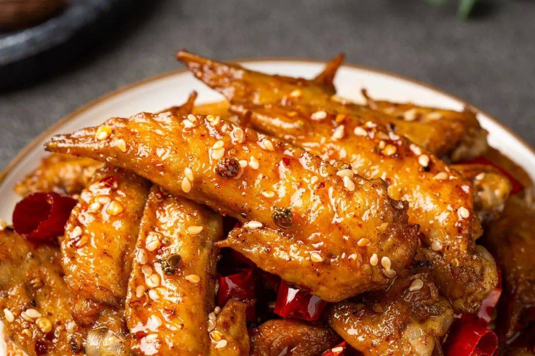 辣椒粉|几千万人对着它口水直流,新晋“街头地霸”脆皮五花肉我吃上了