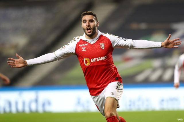 西媒加强进攻瓦伦西亚有意签下布拉加前锋阿韦尔鲁伊斯