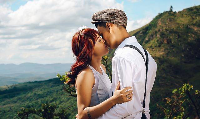 如何变得不爱男朋友 19a7d0a7ff3e44ed9337296682424e0b.jpeg