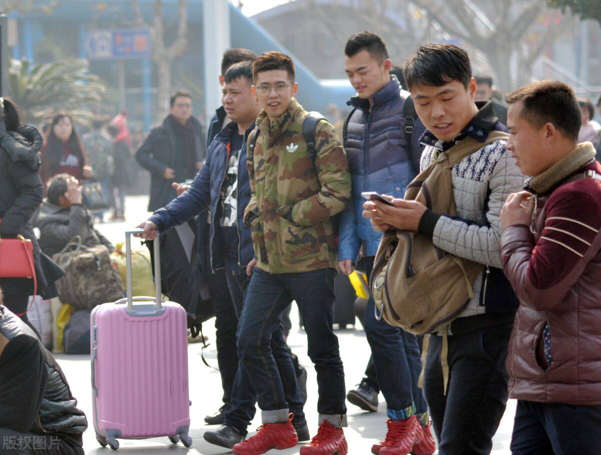 用户|期末时期的校园市场如何？应该怎样运营校园跑腿团队？