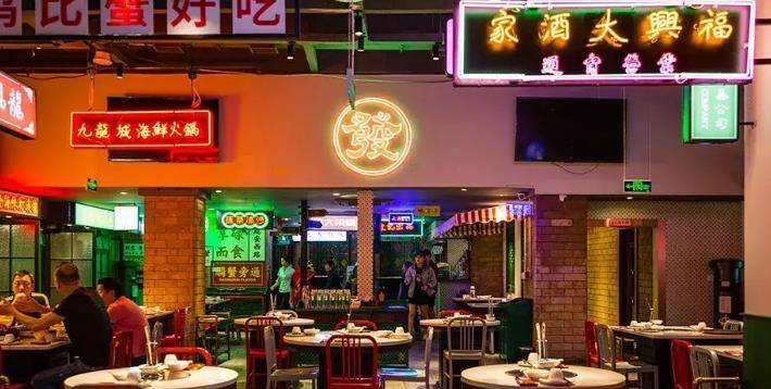 上海网红鼻祖餐厅,90 的上海人都吃过,如今冷冷清清随到随吃