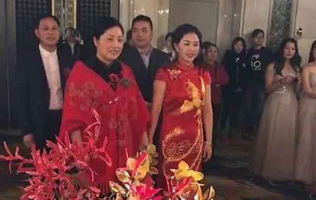 史上最年轻的公婆 a684658fbf194e0987eb82f2da986ce9.jpeg