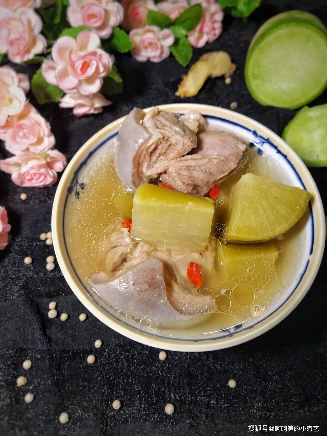 节气|数九寒天，煲上一锅羊腿汤，暖和又营养，喝上一碗驱寒气