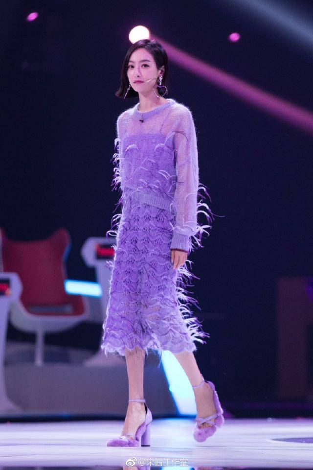 发型31岁的宋茜终于红了,剪齐肩波波头短发个性十足,秒变成带货女王