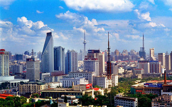 四川绵阳与黑龙江哈尔滨的2021年前三季度GDP谁更强？
