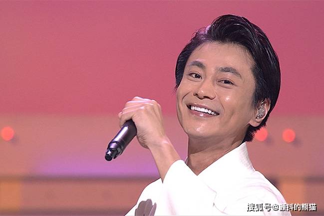 在去年年末的nhk紅白歌會上,演唱了美空雲雀的