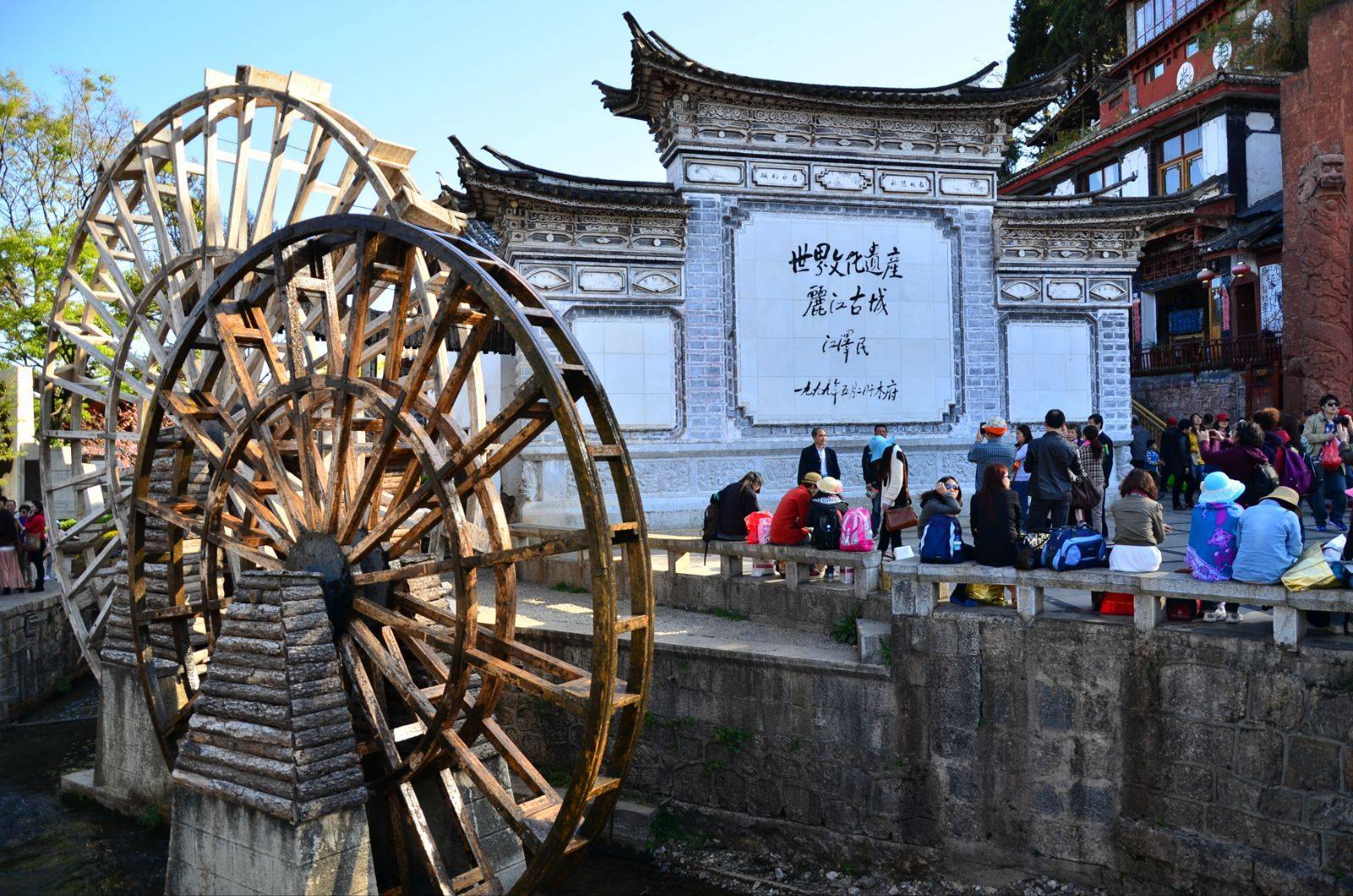 丽江旅游景点游[丽江旅游景点游船价格]