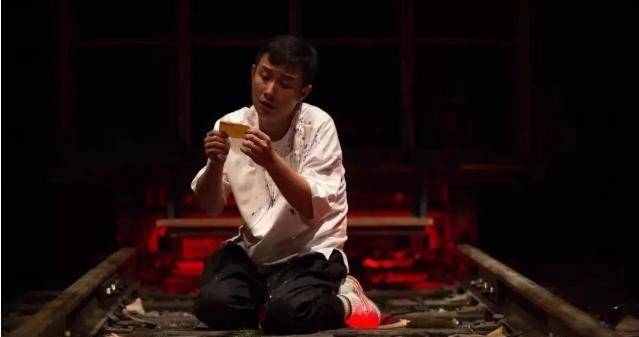 管虎|马伊琍生命中的两个男人,一个成就了她,一个差点让她跌入深渊