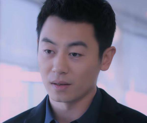 女神|王丽坤有演技有作品，更是有名的素颜女神，可惜始终没能火起来