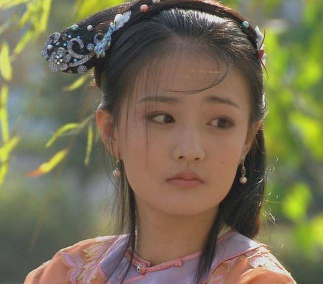 宋轶这3位女明星，应该是很用力在变美吧