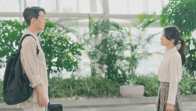 剧情|1月正在热播8部韩剧：《花开时想月》被吐槽老套，宋慧乔新剧将完结