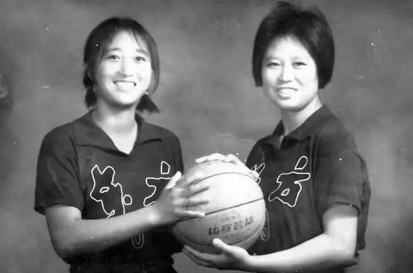 电影|2021年票房排行榜前五，《长津湖》稳居榜首，第三比第四多了43亿