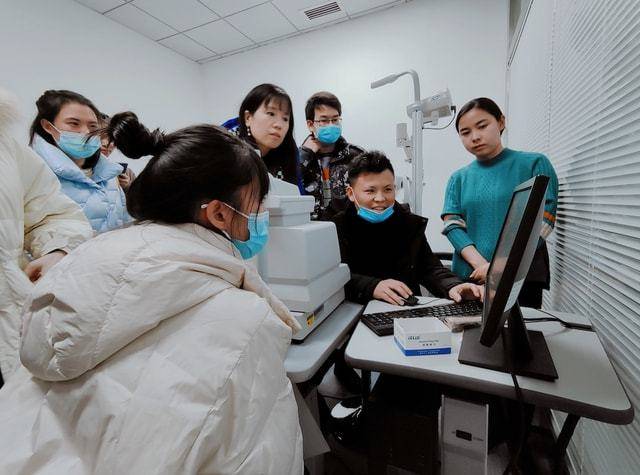 徐国兴|2022贵州省角膜塑形镜验配技术初级培训班圆满结业