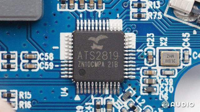 主控芯片采用的是actions炬芯科技ats2819,是一款高度集成的单芯片