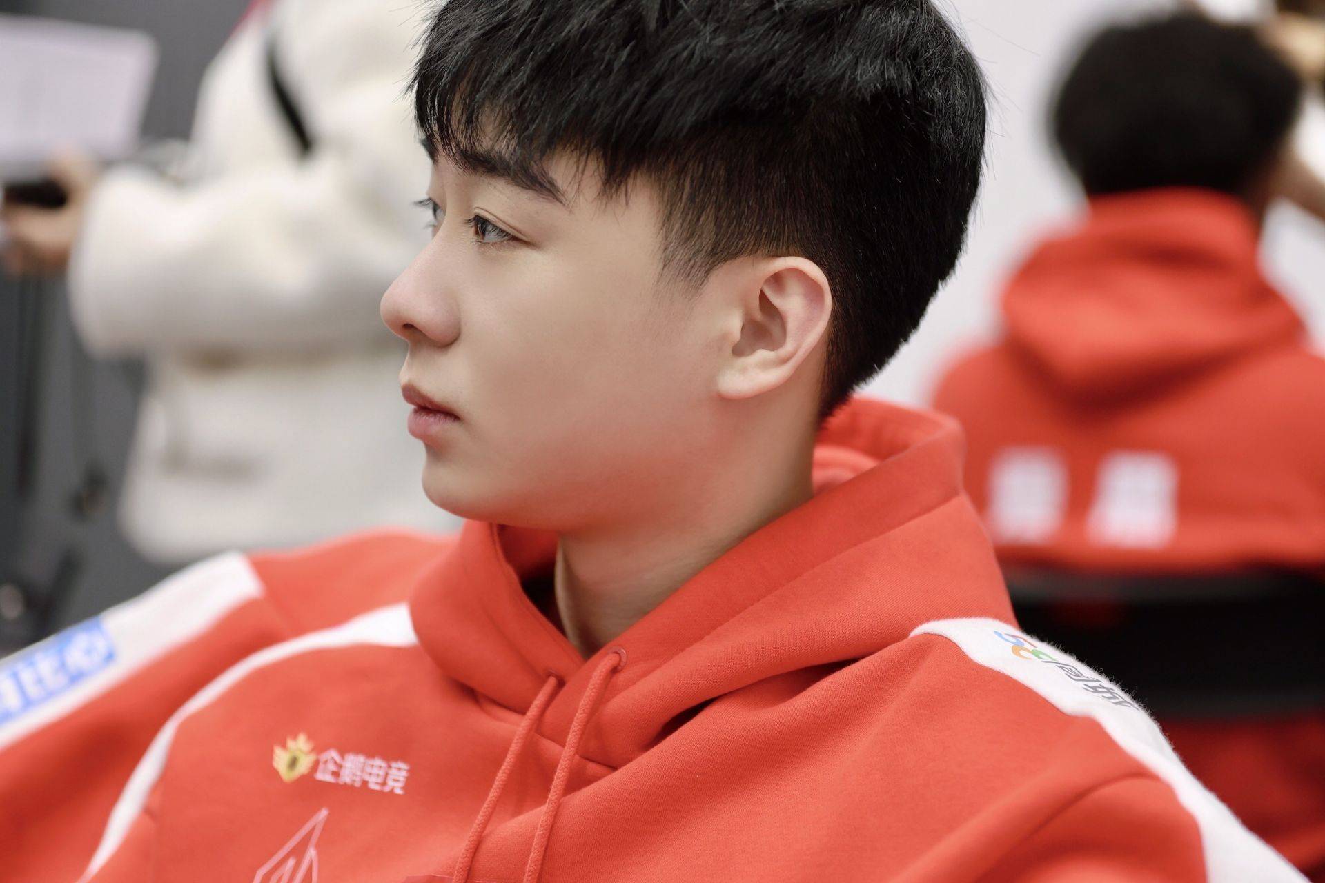 ag超玩会笑影确定挂牌久诚很可能无缘首发他又一次被萧玦取代