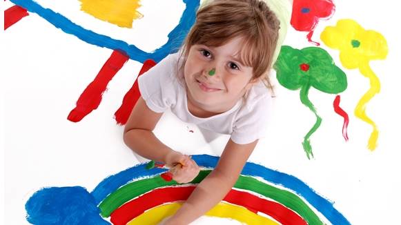 轨迹|美国研究发现：3岁上幼儿园和4岁上幼儿园的宝宝，人生轨迹大不同