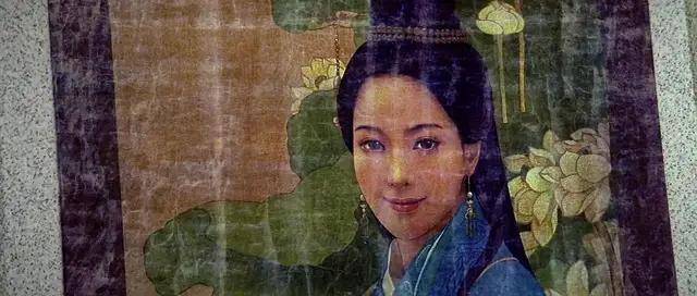 胡媚娘|影视剧里真人与画像对比，赵雅芝画像神似尔康，紫薇撞脸孔慈