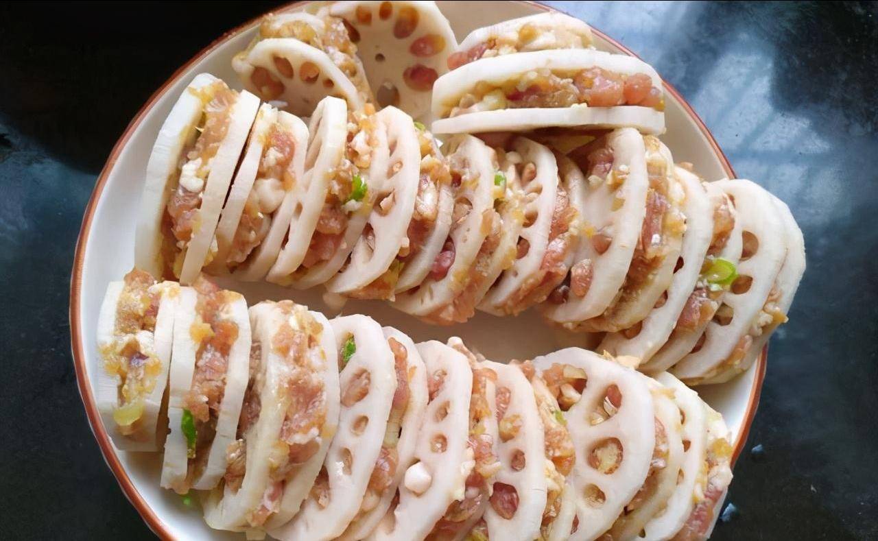 什么藕适合做藕夹 f876fb7fb8444a339d42bd51f7c9772d.jpeg