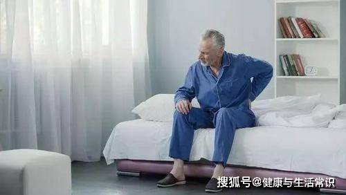 可能这几个老人以为的“好习惯”，可能威胁健康，若你也有，建议改正