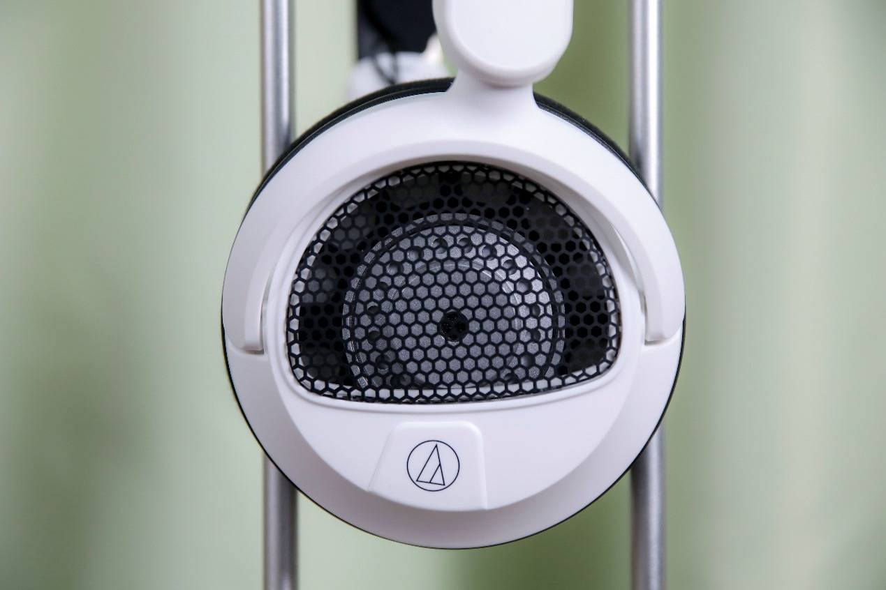 测评盘点|机身轻至220克,铁三角GDL3用空气动圈科技助你“吃鸡”