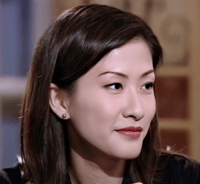 不过,陈慧珊已经离开香港tvb,据悉她已转行去了深圳某英语机构教外语