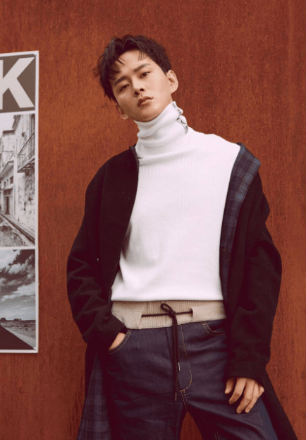 三线男星不满圈中流量现象,称自己多次被换掉,却遭到陈凯歌无情反驳