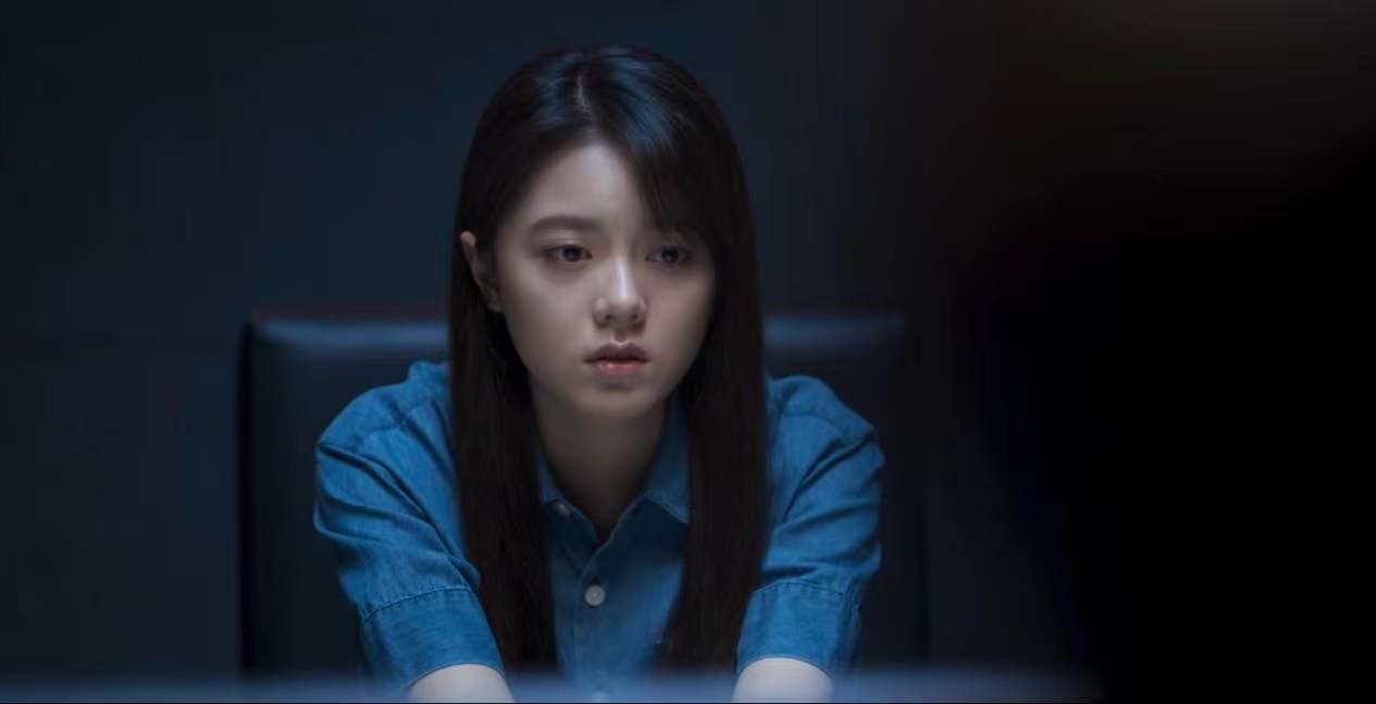 演技|都是00后小花,李庚希和赵今麦演出开年大戏,后者表现更出彩